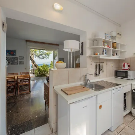 Mila Appartement Postira